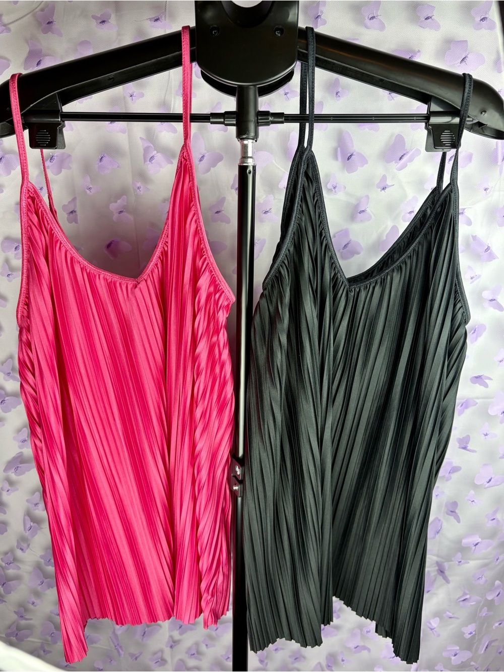Women’s Pleated Spaghetti Strap Cami Tank — Pink and Black
